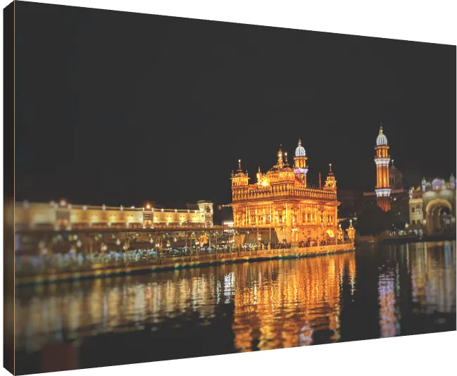 Serene Amrit Sarovar Golden Temple Print | PrintPosters.in